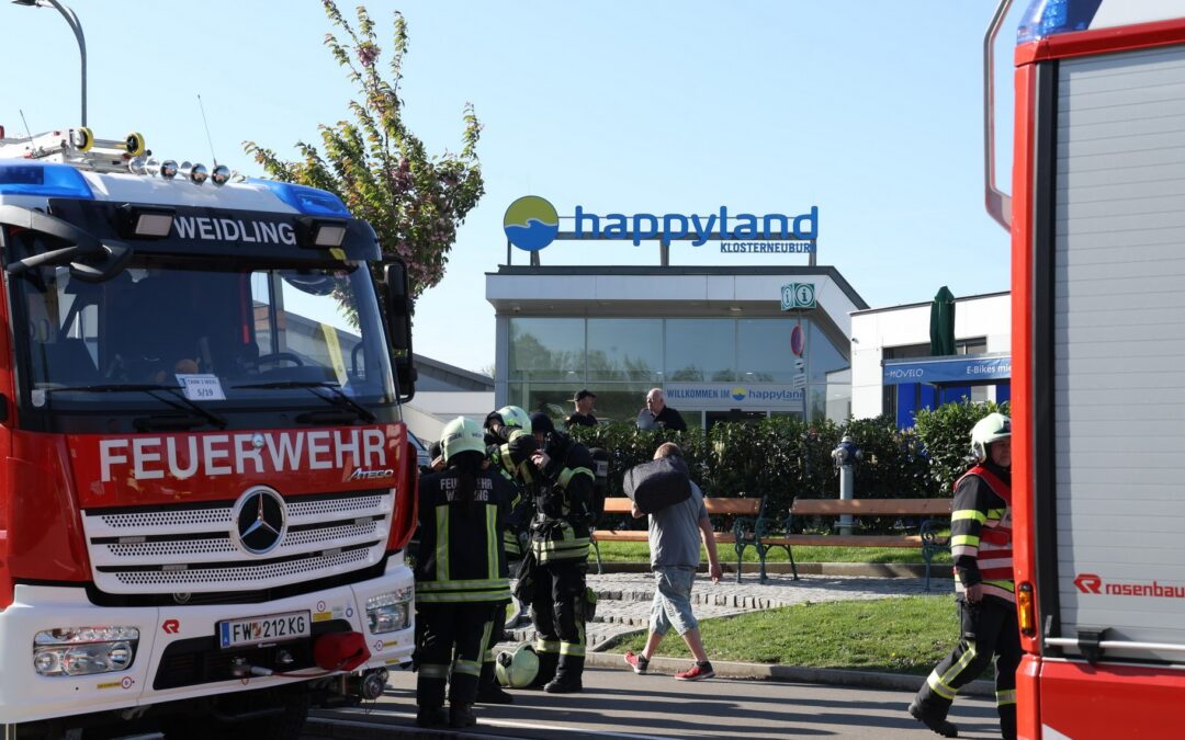 Schadstoffübung der Freiwillen Feuerwehren im Happyland